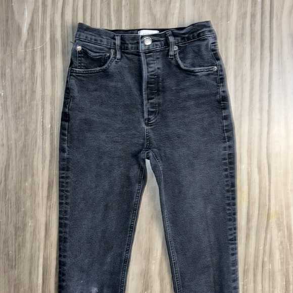 AGOLDE RILEY STRAIGHT LEG CROPPED HIGH RISE RAW HEM BLACK JEANS 26 - Picture 3 of 16